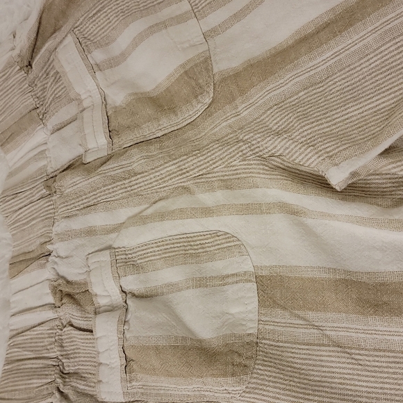 𝅺croft & Barrow Lightweight Striped Capri Size Small - Picture 5 of 11